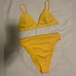 Hollister Swimsuit Set